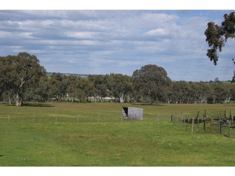 Lot 102 Williamstown Road, Cockatoo Valley SA 5351