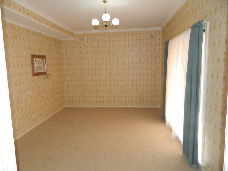 9 Bloomfield Crescent, Elizabeth Downs SA 5113