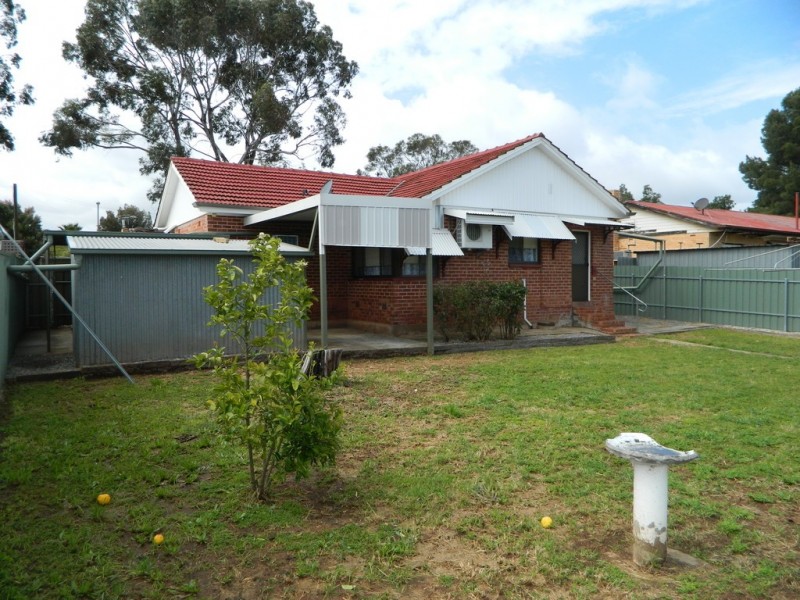 9 Bloomfield Crescent, Elizabeth Downs SA 5113