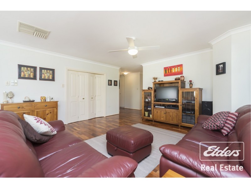 2 Creedon Close, Evanston Park SA 5116