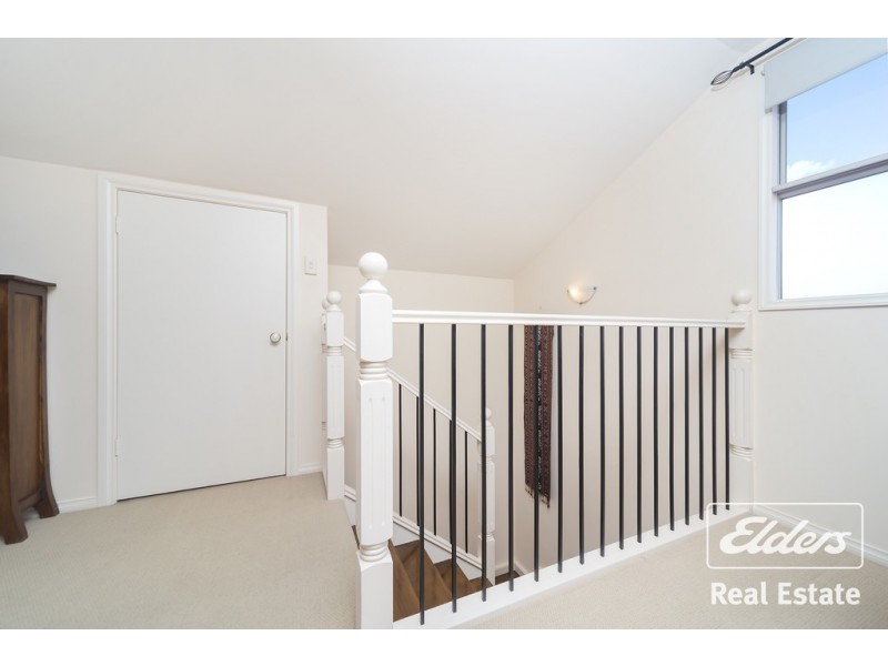 2 Creedon Close, Evanston Park SA 5116
