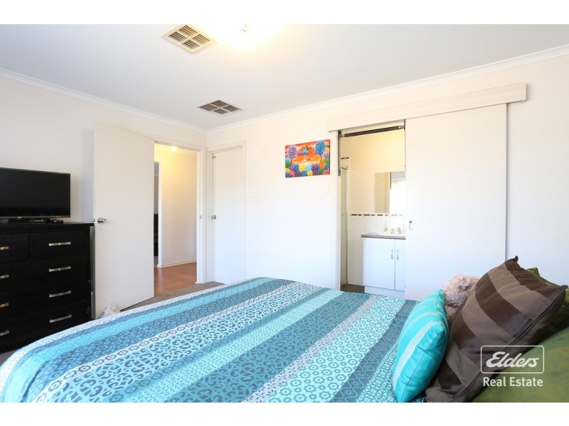 26 Potts Road, Evanston Park SA 5116