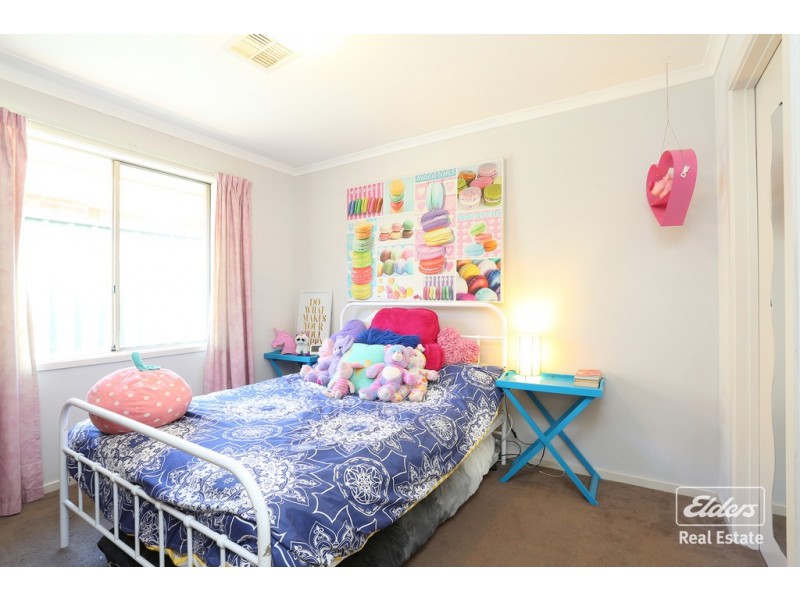 26 Potts Road, Evanston Park SA 5116