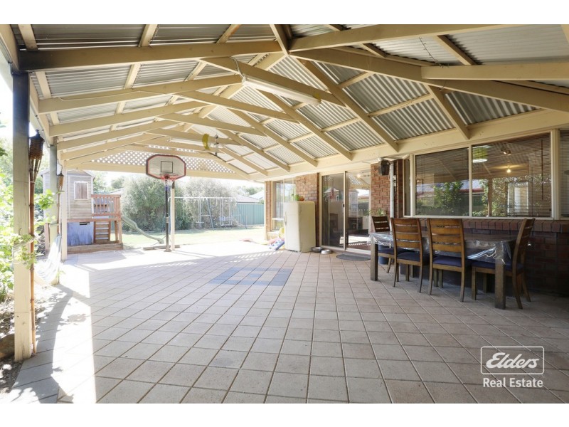 26 Potts Road, Evanston Park SA 5116