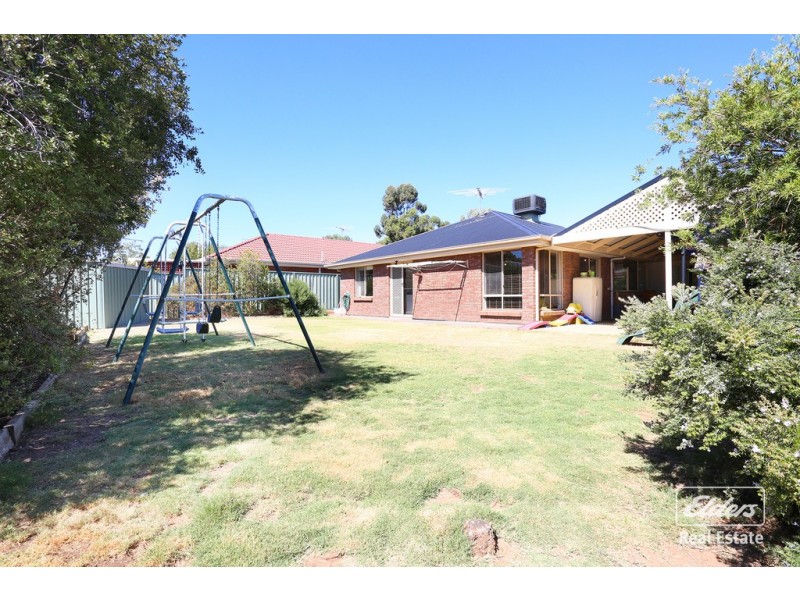 26 Potts Road, Evanston Park SA 5116