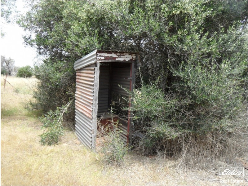 11 Old Sturt Highway, Daveyston SA 5355