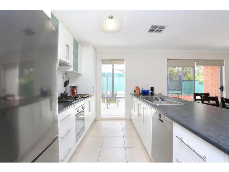 11 Grovermann Street, Williamstown SA 5351