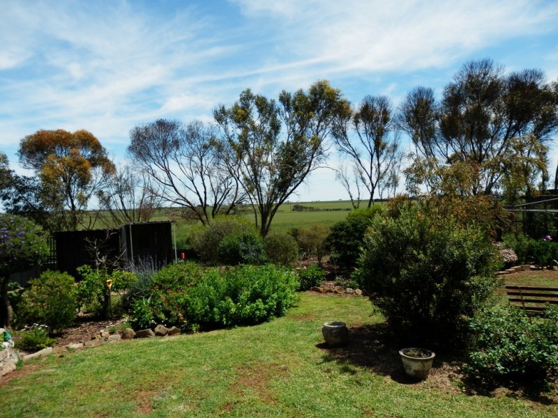 186 Cnr Mackereth and Ashwell Roads, Templers SA 5371