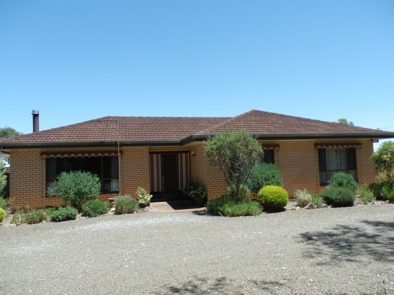 186 Cnr Mackereth and Ashwell Roads, Templers SA 5371