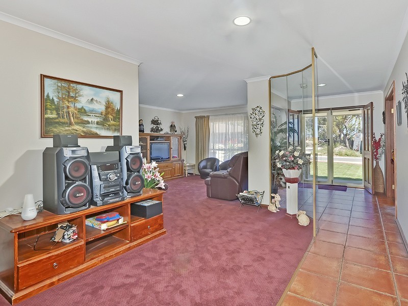 18 Warner Court, Sandy Creek SA 5350