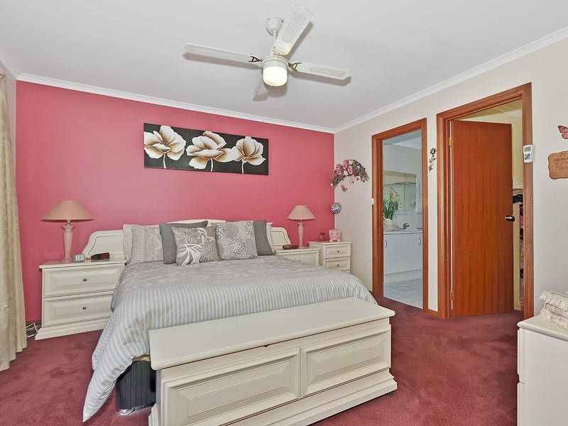 18 Warner Court, Sandy Creek SA 5350