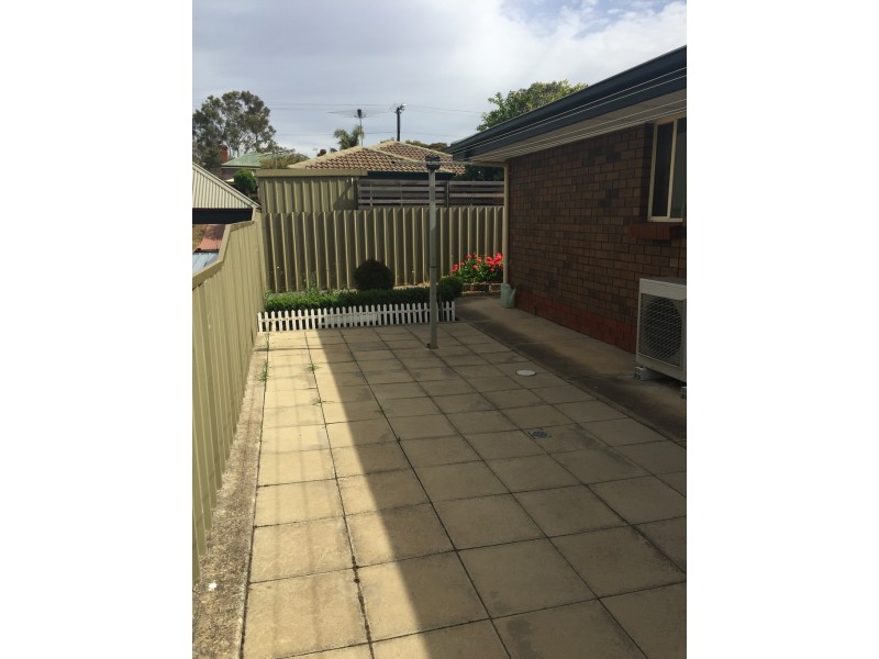 2/13 Queen Street, Gawler SA 5118