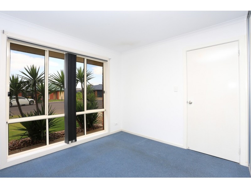 19 Hamra Drive, Smithfield SA 5114