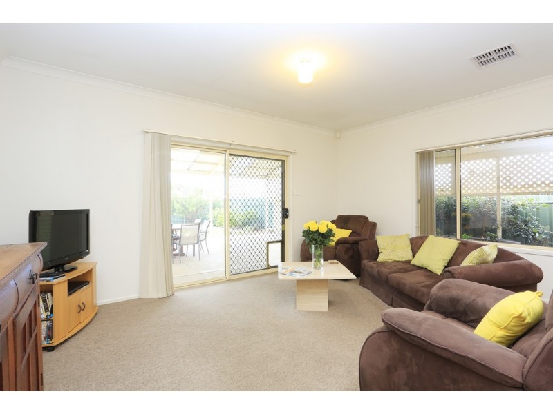 11 Rogers Court, Evanston Park SA 5116