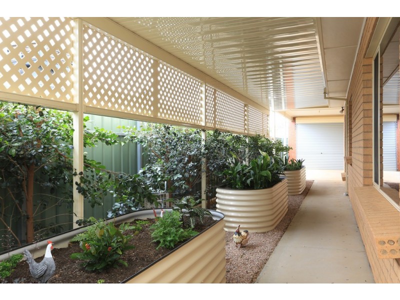 11 Rogers Court, Evanston Park SA 5116