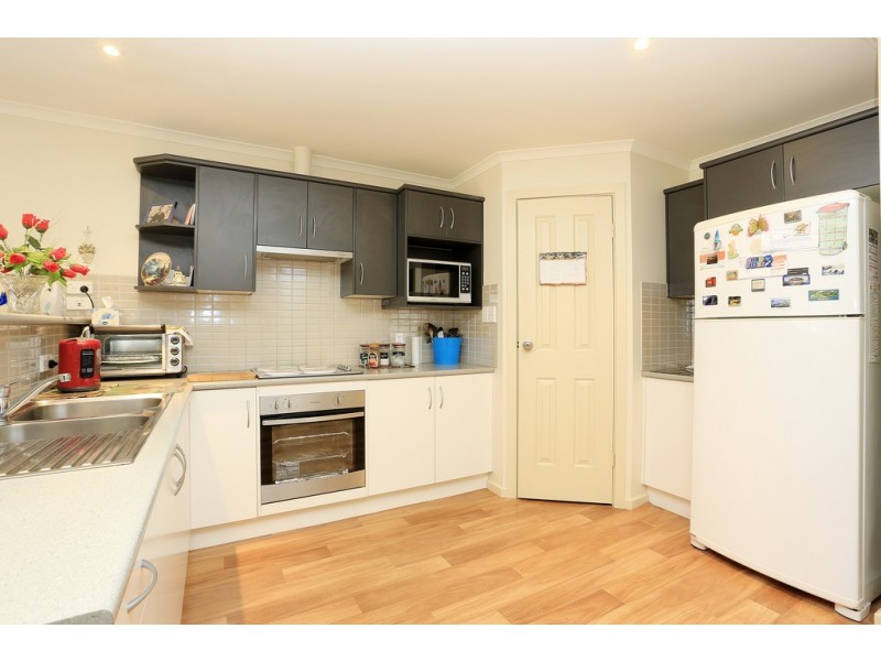 12 Weaver Drive, Willaston SA 5118
