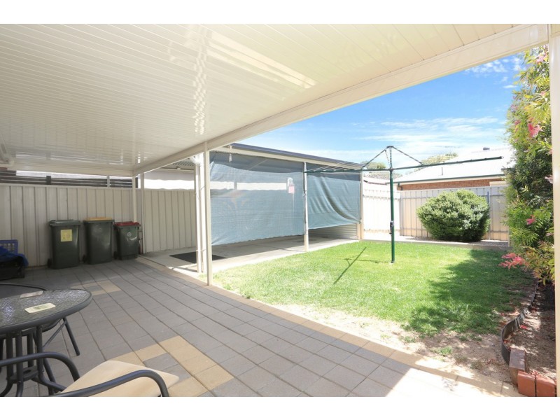 12 Weaver Drive, Willaston SA 5118