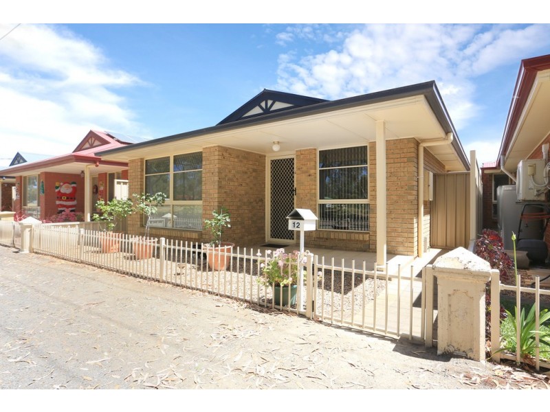 12 Weaver Drive, Willaston SA 5118