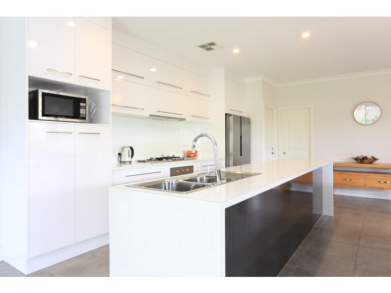 2 Martin Street, Gawler East SA 5118