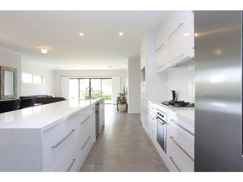 2 Martin Street, Gawler East SA 5118