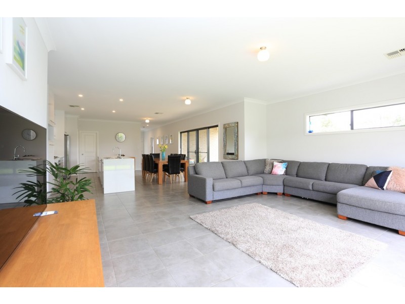 2 Martin Street, Gawler East SA 5118