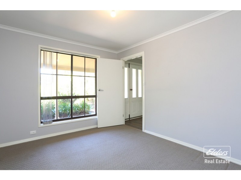 4 Heyworth Road, Gawler Belt SA 5118