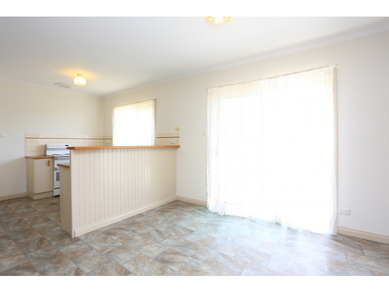 2/9A Railway Terrace, Gawler West SA 5118