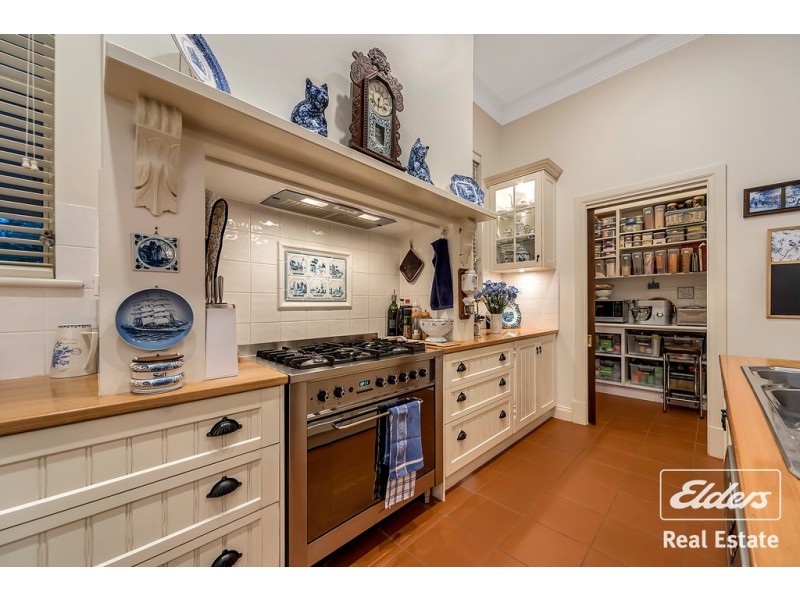 18 Fromm Square, Williamstown SA 5351