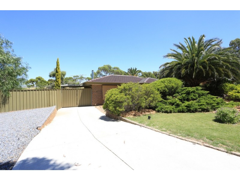 8 Harkness Street, Willaston SA 5118