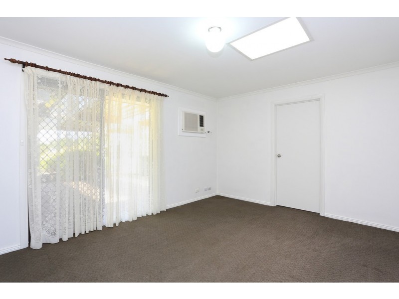 8 Harkness Street, Willaston SA 5118