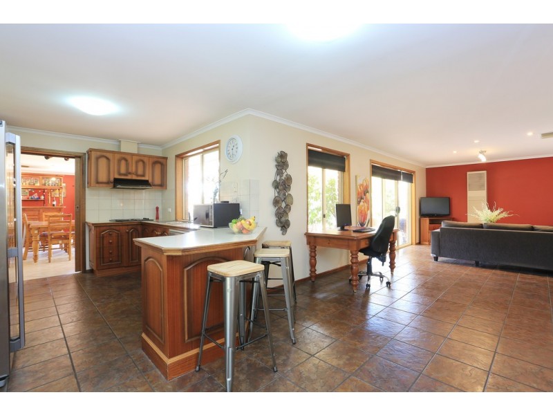 13 Phillips Avenue, Gawler East SA 5118