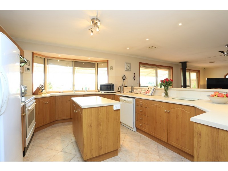 14 Plover Court, Hewett SA 5118