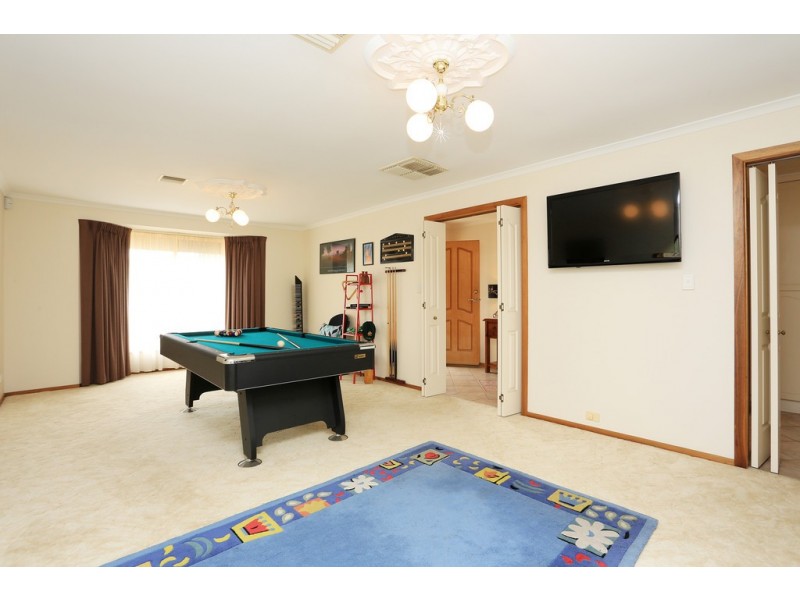 14 Plover Court, Hewett SA 5118