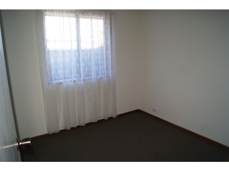 17 Window Road, Willaston SA 5118