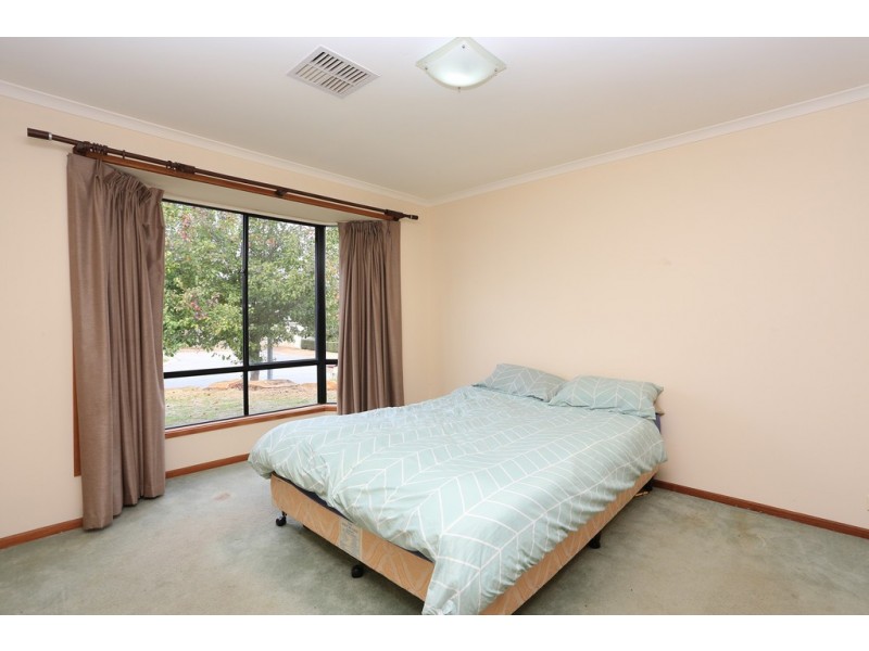 23 Bywaters Avenue, Willaston SA 5118