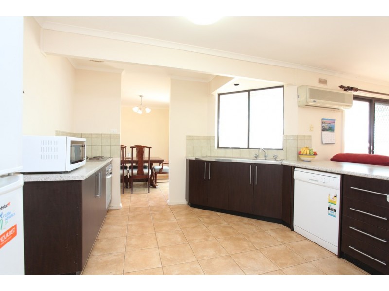 9 Leak Road, Kangaroo Flat SA 5118