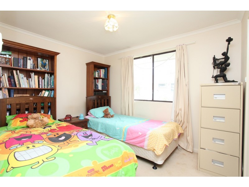 9 Leak Road, Kangaroo Flat SA 5118