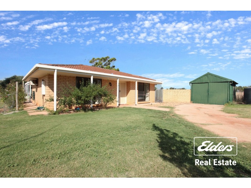 9 Leak Road, Kangaroo Flat SA 5118