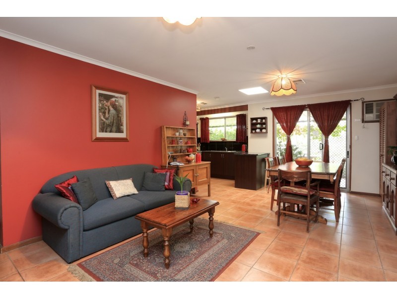 25 Clarke Road, Evanston Gardens SA 5116