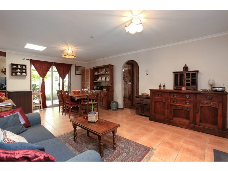 25 Clarke Road, Evanston Gardens SA 5116