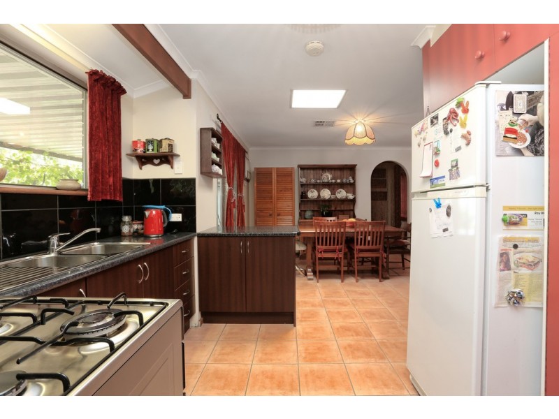 25 Clarke Road, Evanston Gardens SA 5116