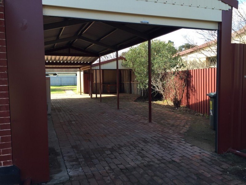 11 Redbanks Road, Willaston SA 5118