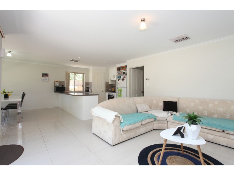 83 Lyndoch Road, Gawler East SA 5118