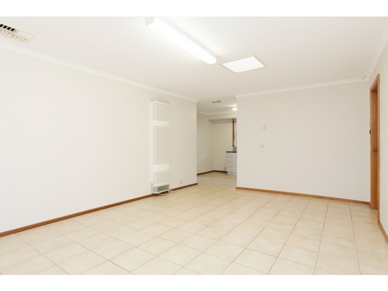 7 Knight Street, Willaston SA 5118