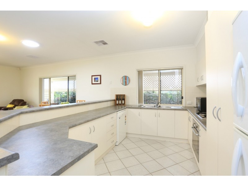 11 Rogers Court, Evanston Park SA 5116