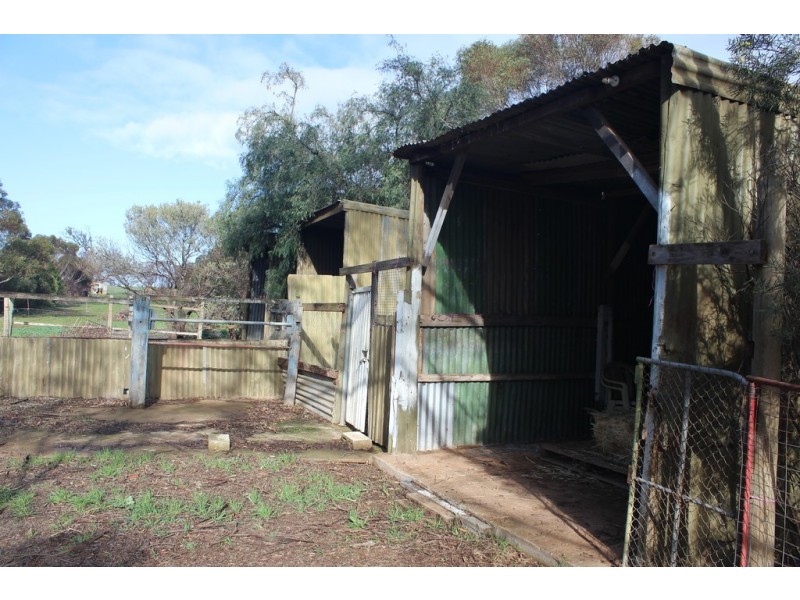 186 Cnr Mackereth and Ashwell Roads, Templers SA 5371