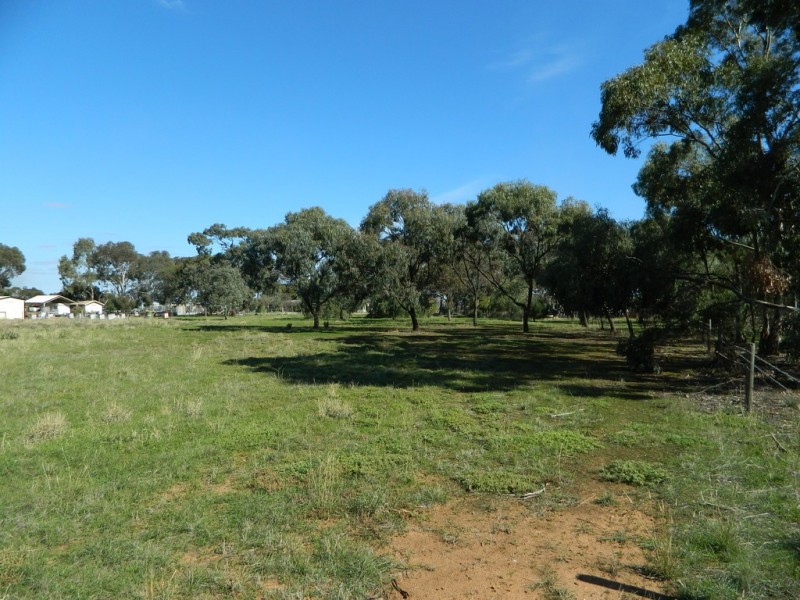 Lot 301 Cliff Road, Roseworthy SA 5371