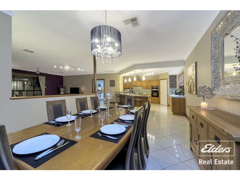 3 Greaves Court, Evanston Park SA 5116