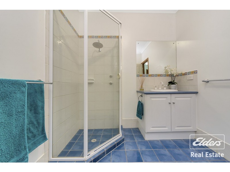3 Greaves Court, Evanston Park SA 5116