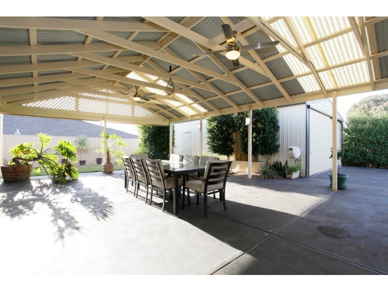 34 Gleeson Grove, Evanston Park SA 5116